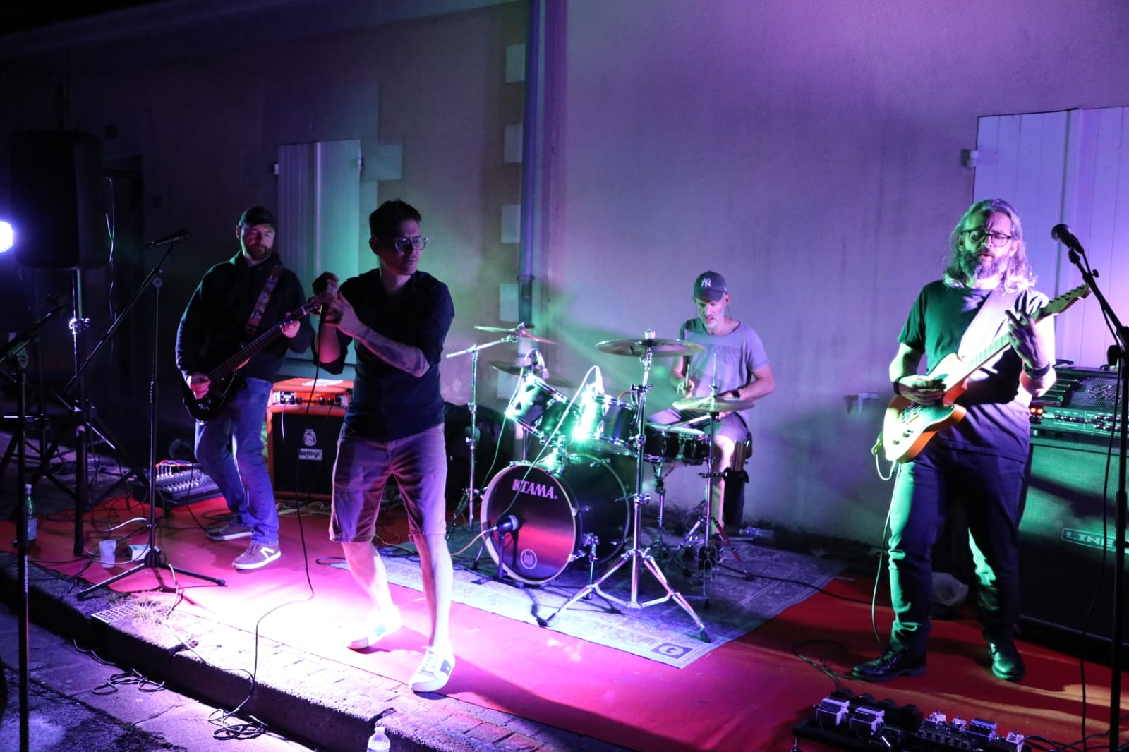 H8F4 en live — 2024